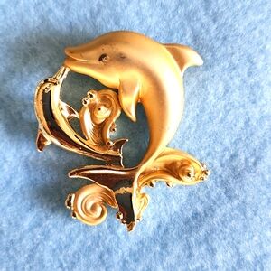 Dolphins at Play Gold pin